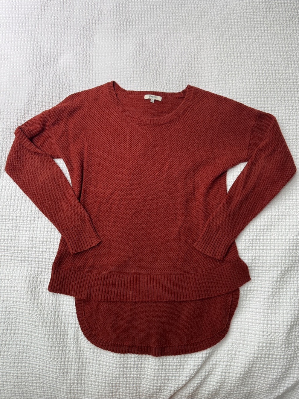 Madewell Women's Longline Crewneck Sweater in Rust Red